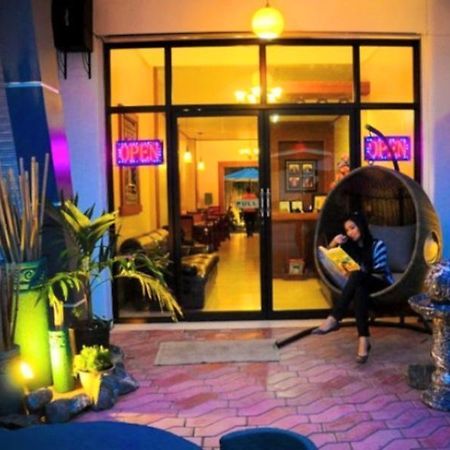 Lawaan Garden Inn Roxas City Buitenkant foto